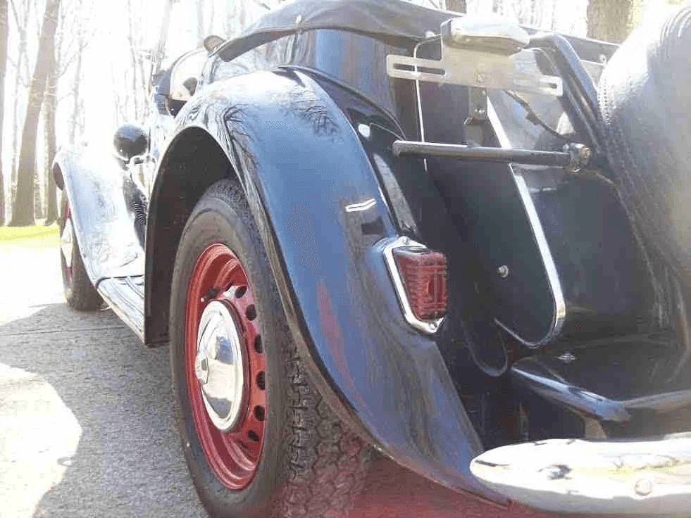 1952 MG TD thumbnail 3