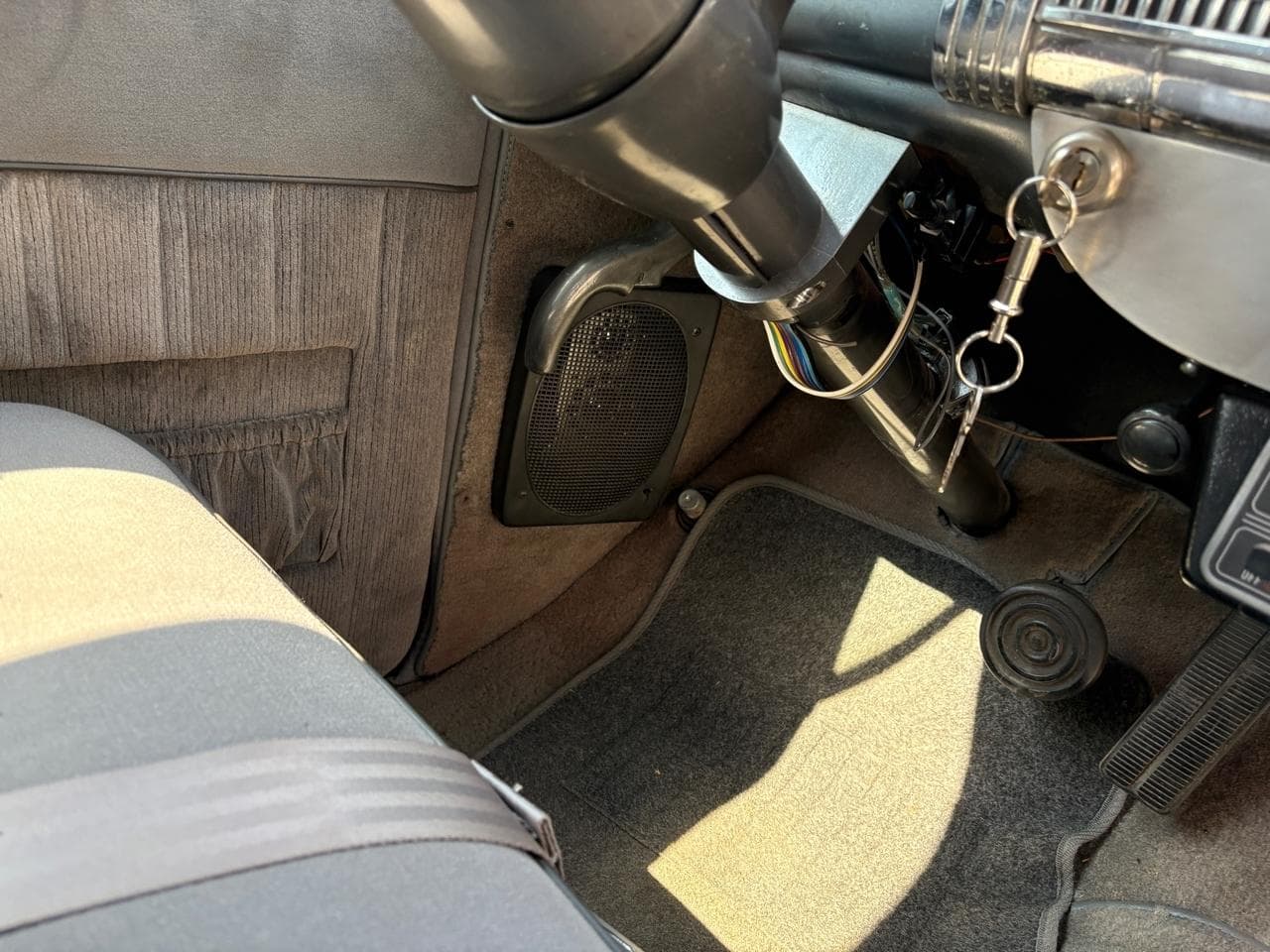 1941 Chevrolet Master Deluxe 2DR thumbnail 22