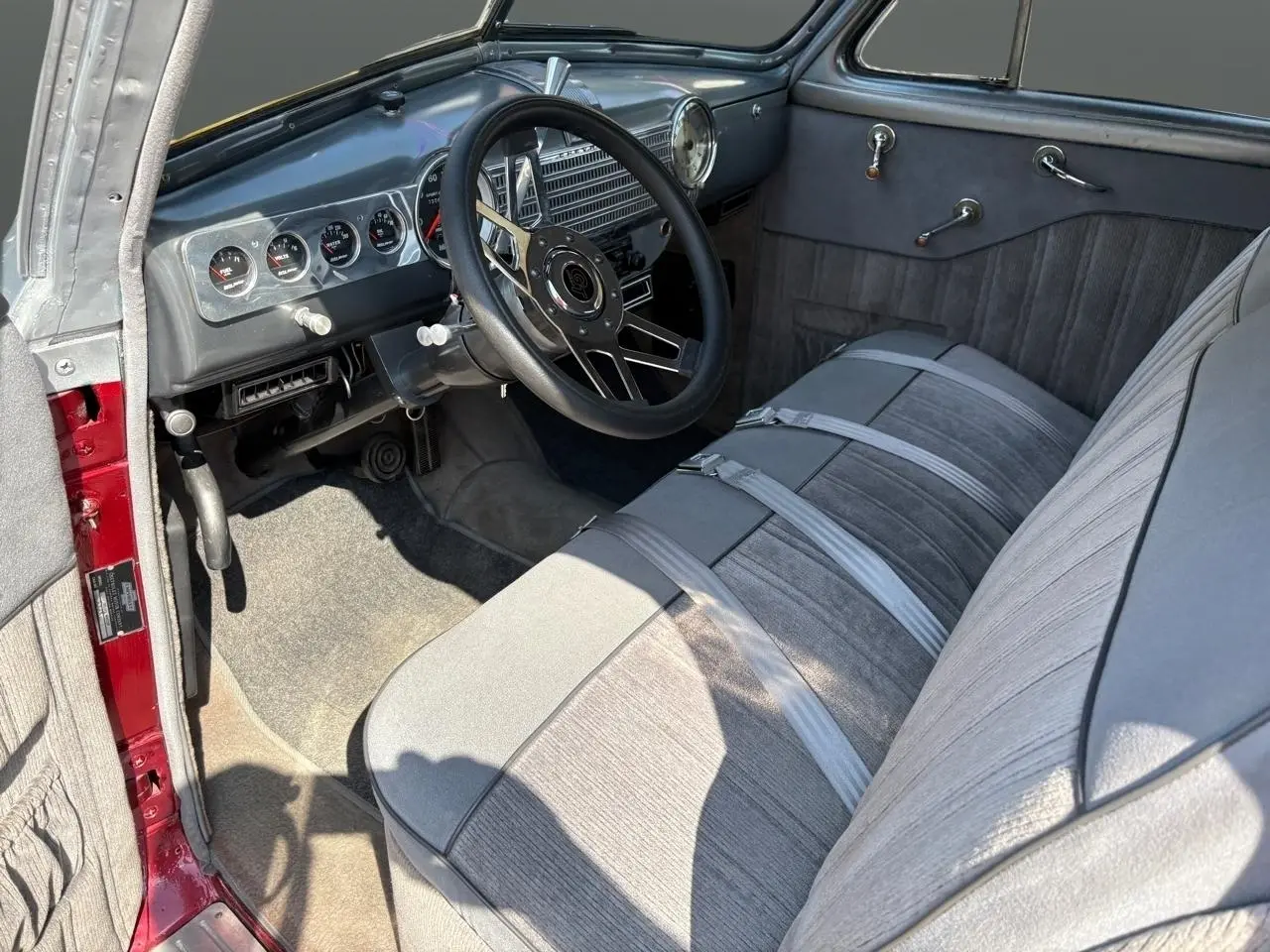 1941 Chevrolet Master Deluxe 2DR thumbnail 12