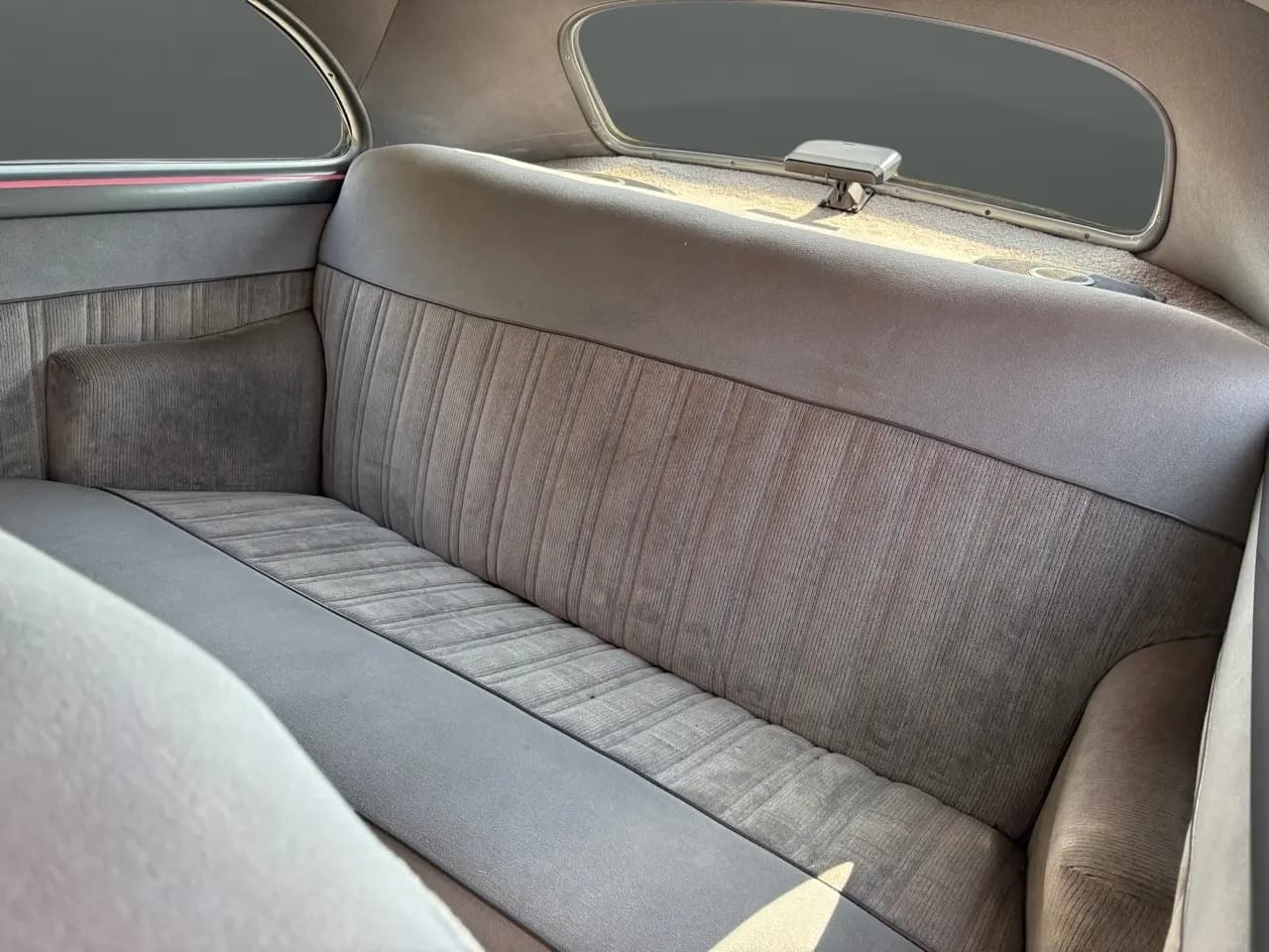 1941 Chevrolet Master Deluxe 2DR thumbnail 21