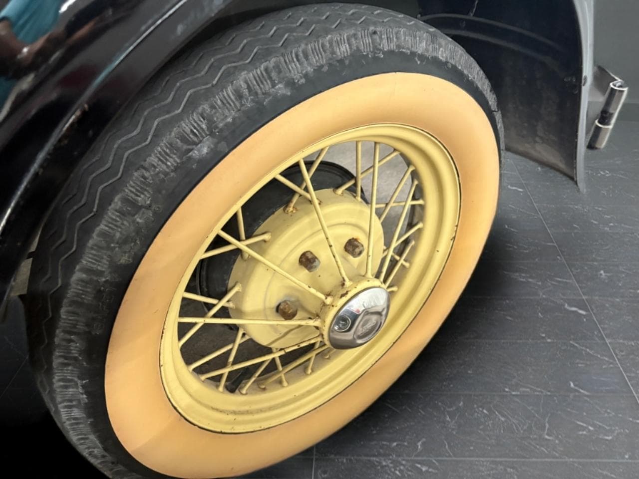 1930 Ford Model A Coupe thumbnail 8