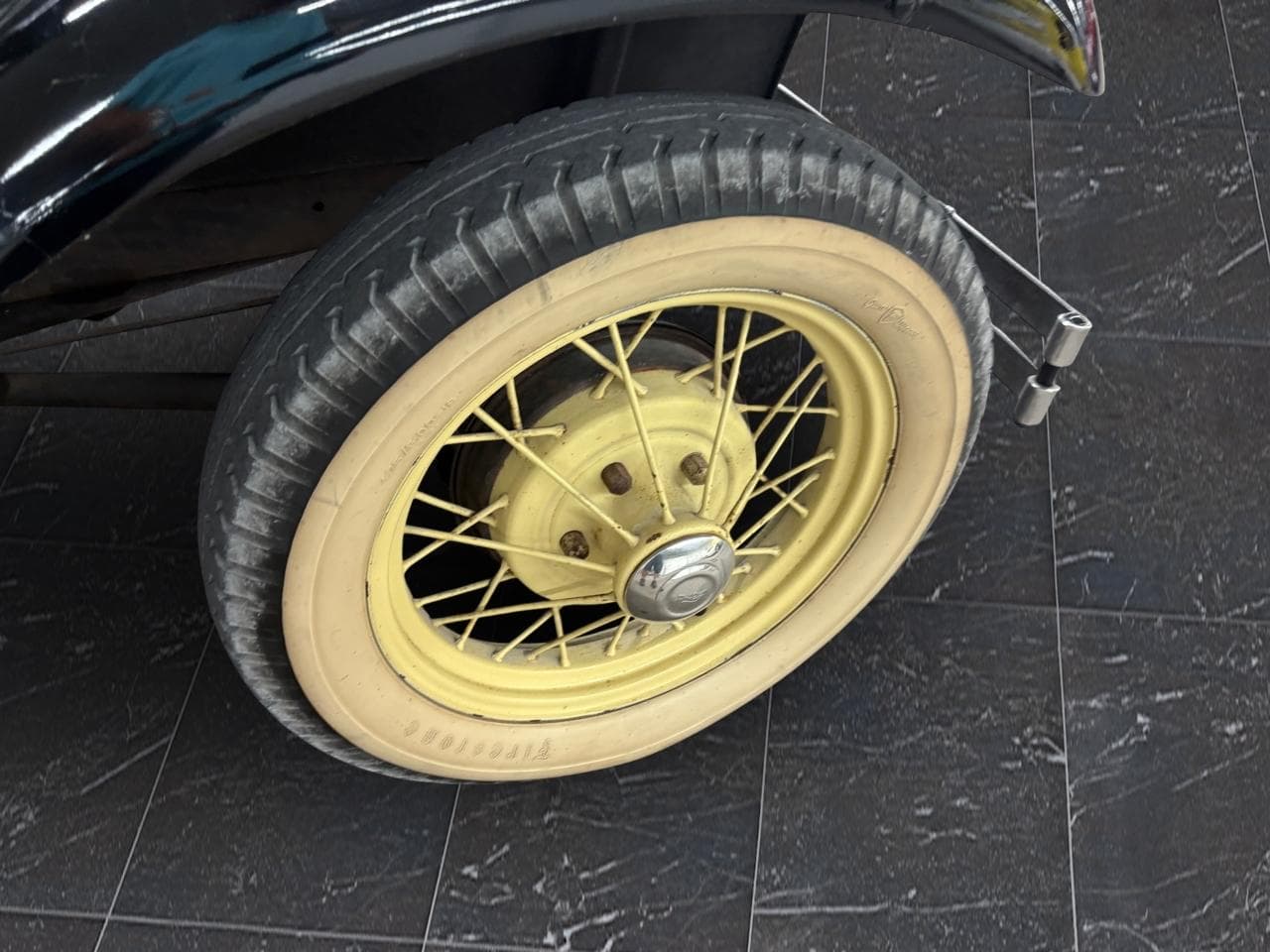 1930 Ford Model A Coupe thumbnail 10