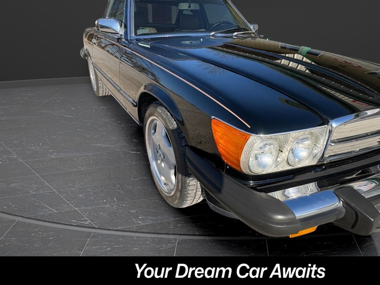 1987 Mercedes-Benz 560 SL Convertible thumbnail 3