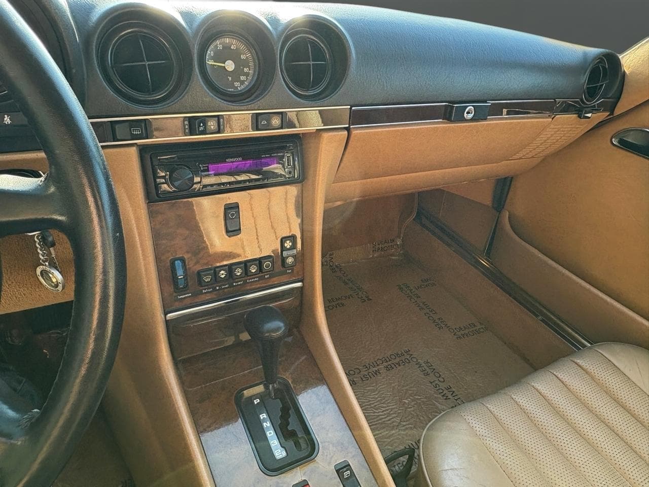1987 Mercedes-Benz 560 SL Convertible thumbnail 12