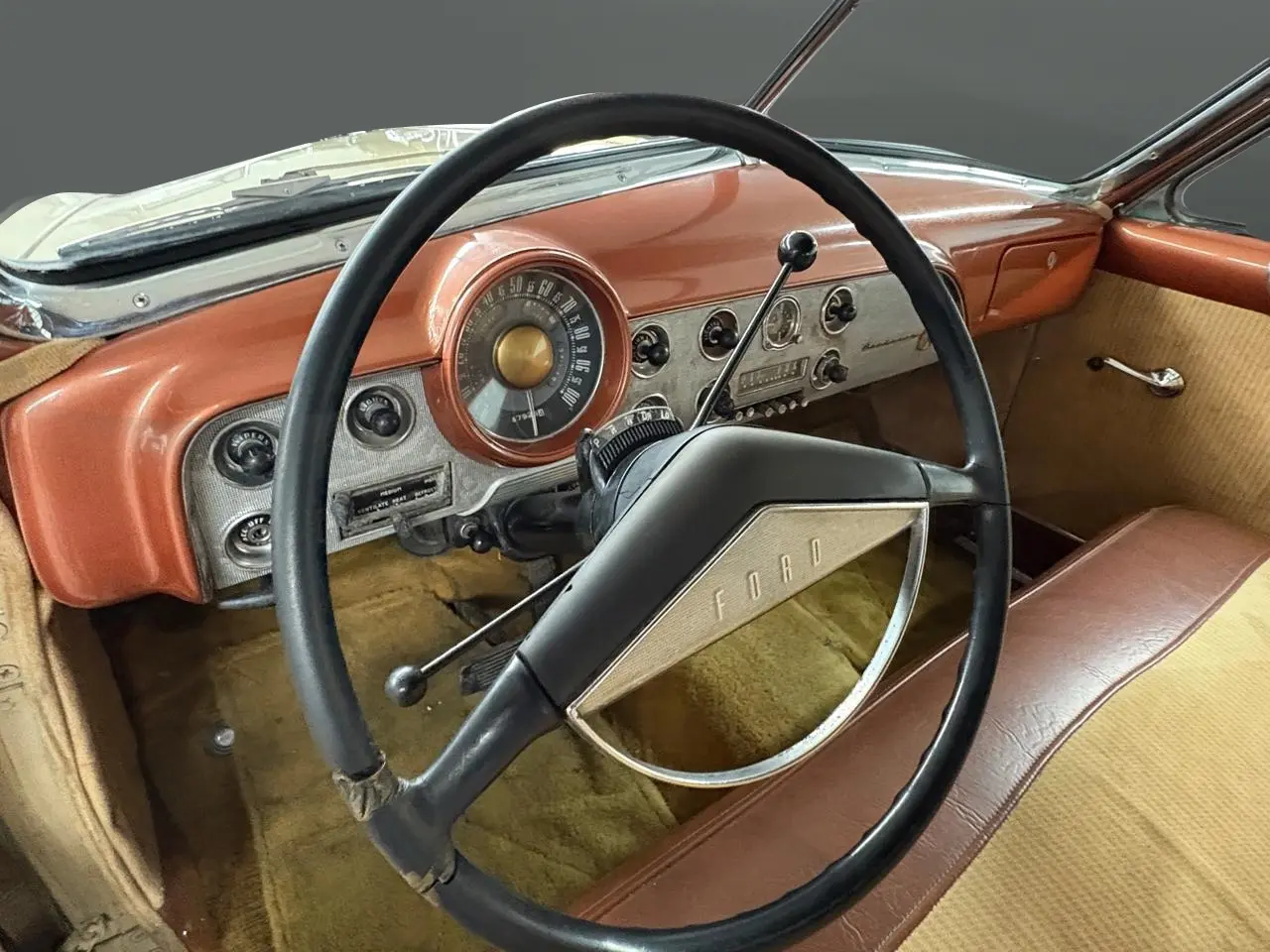 1951 Ford Victoria 2Dr Coupe thumbnail 28