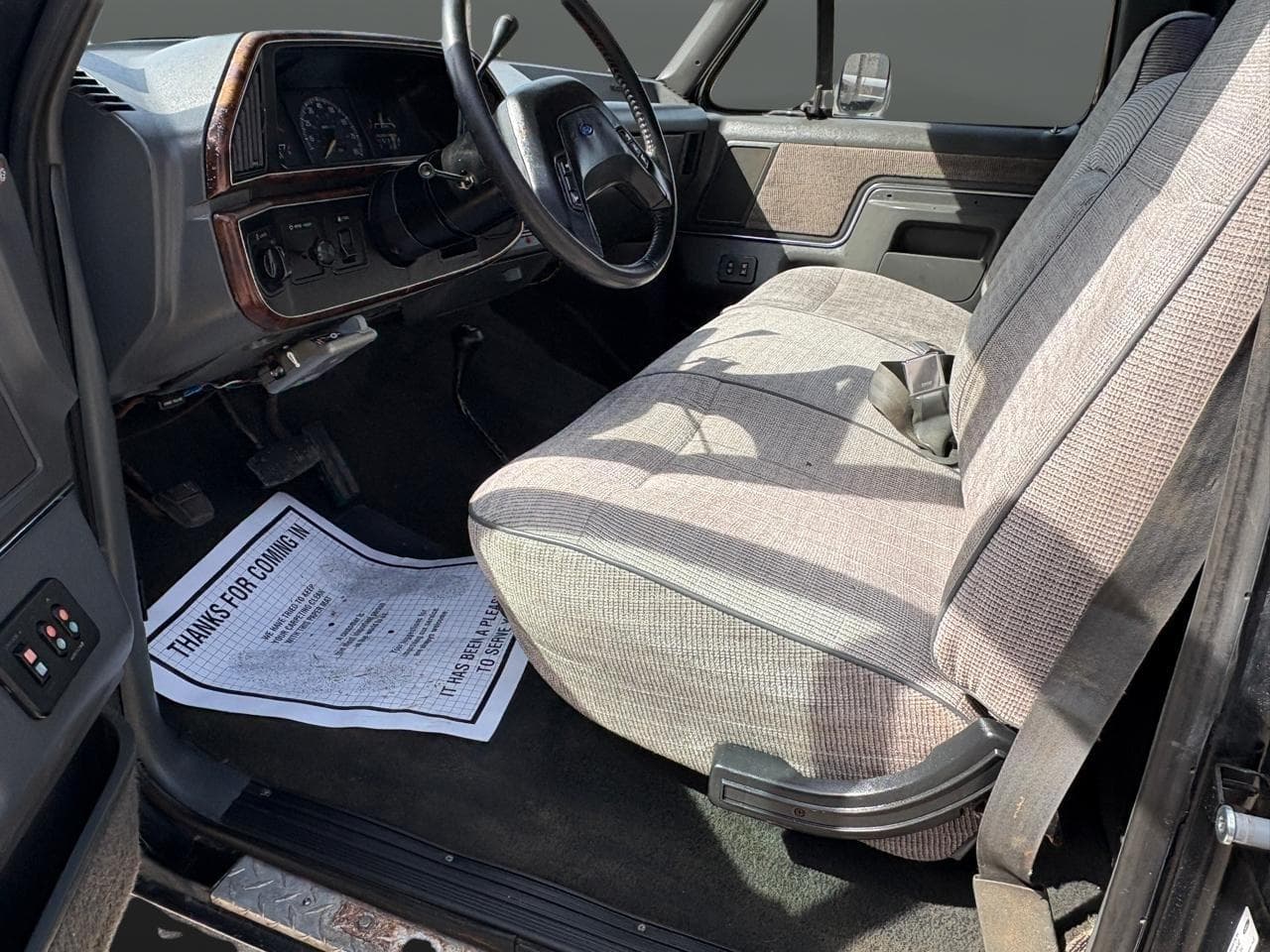 1989 Ford F-250 HD Reg Cab 133.0" WB 4WD thumbnail 13