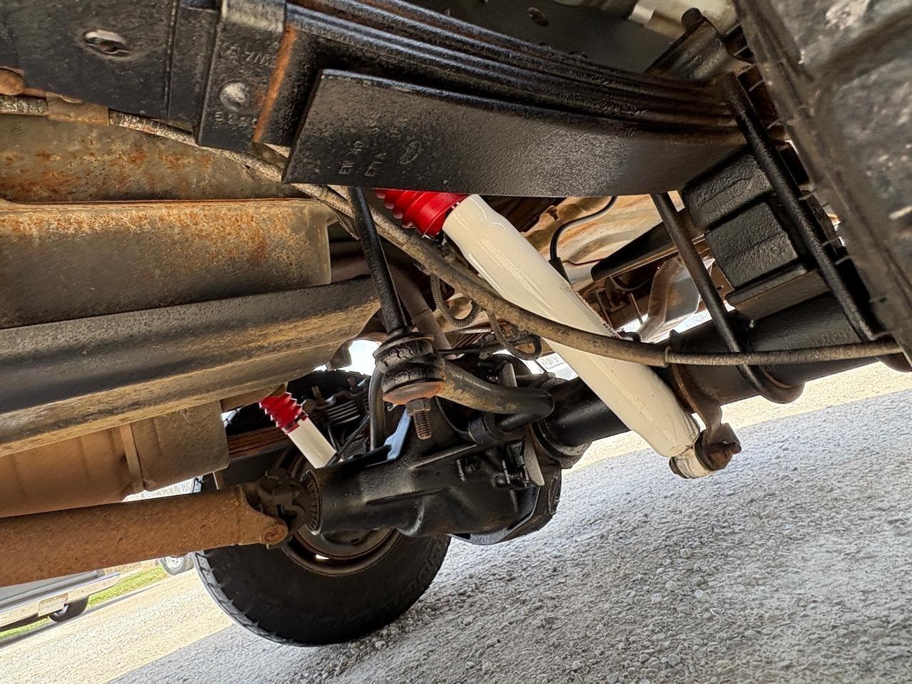 1989 Ford F-250 HD Reg Cab 133.0" WB 4WD thumbnail 25