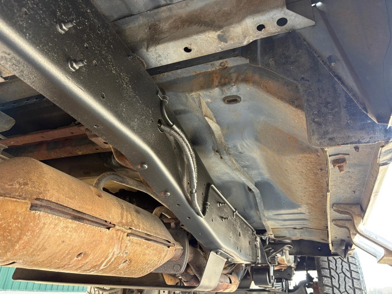 1989 Ford F-250 HD Reg Cab 133.0" WB 4WD thumbnail 29