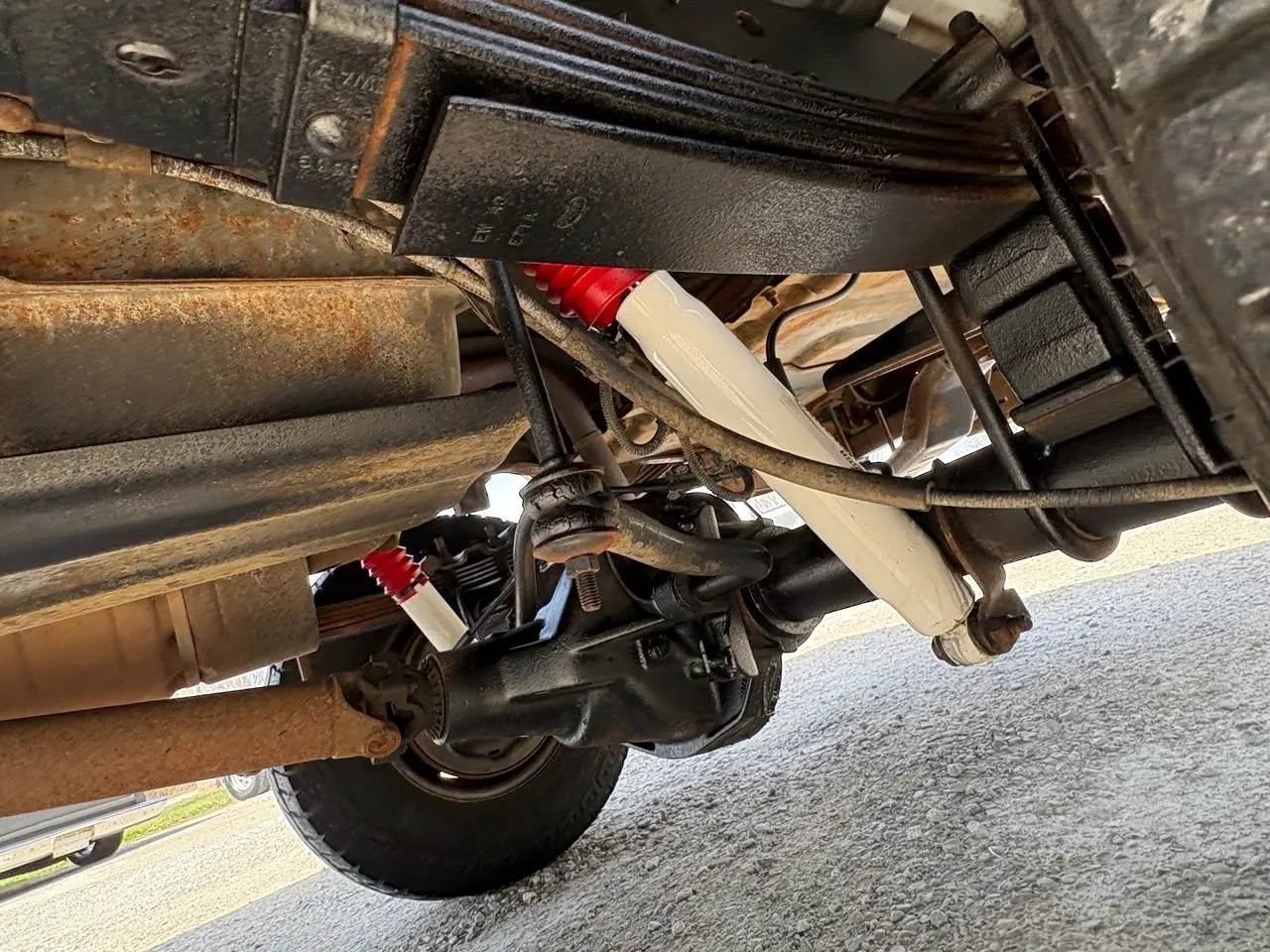 1989 Ford F-250 HD Reg Cab 133.0" WB 4WD thumbnail 25