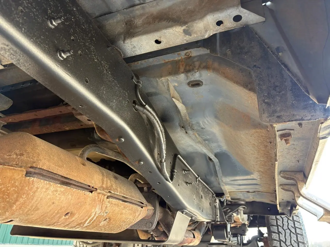 1989 Ford F-250 HD Reg Cab 133.0" WB 4WD thumbnail 29