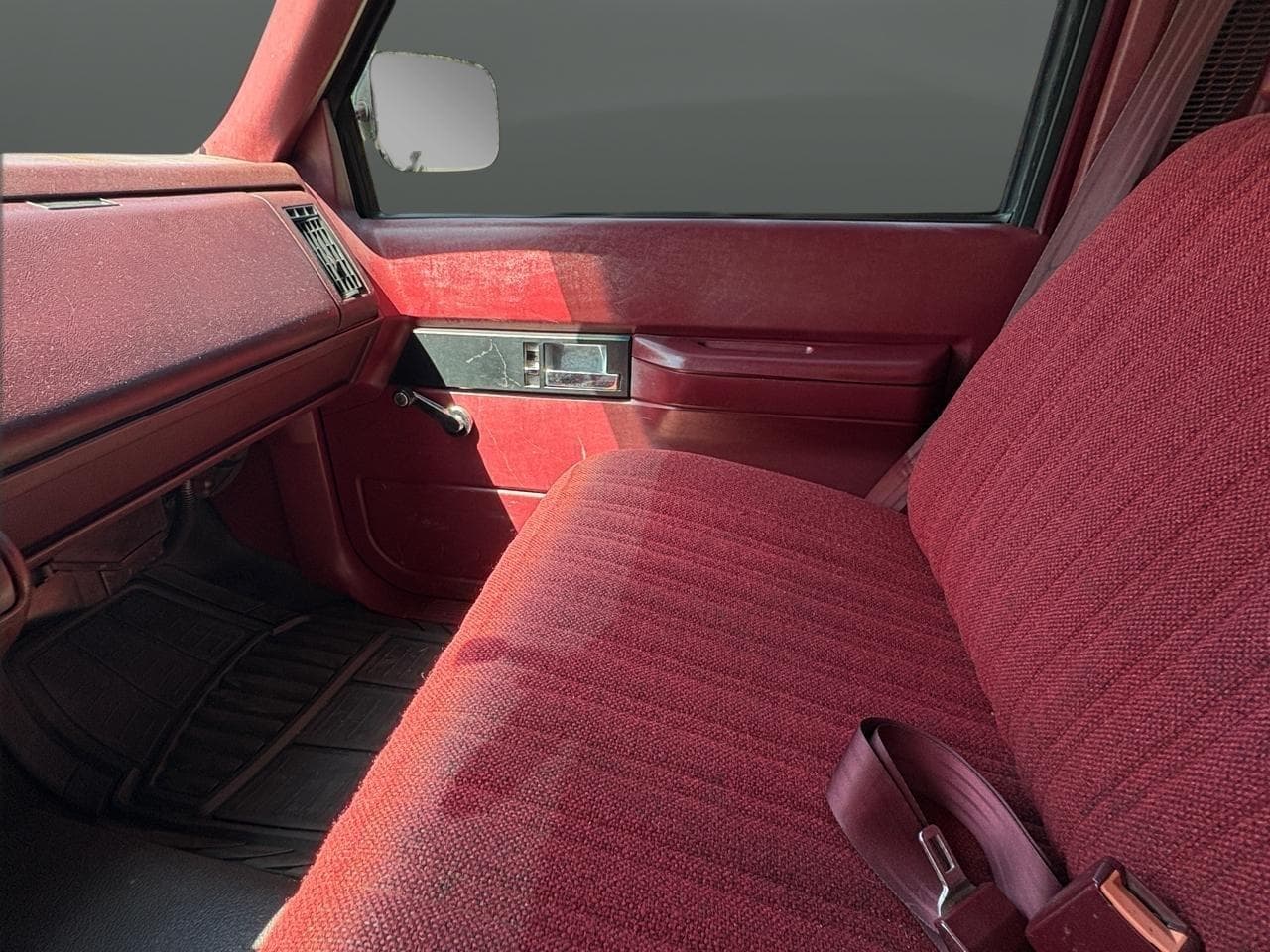 1994 Chevrolet C/K 1500 Reg Cab 117.5" WB thumbnail 15