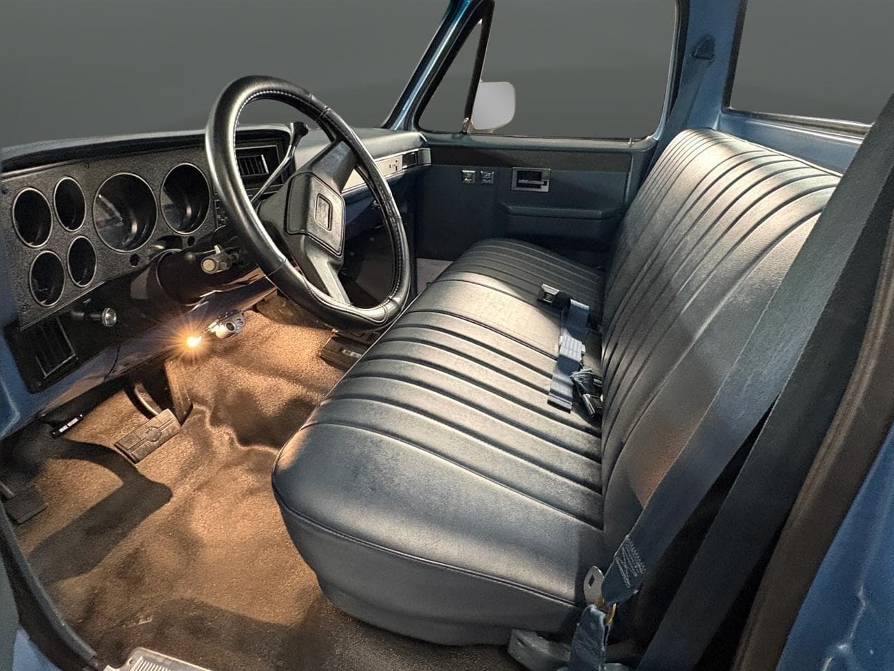 1984 Chevrolet C/K 20 Scottsdale Regular Cab 4WD thumbnail 19