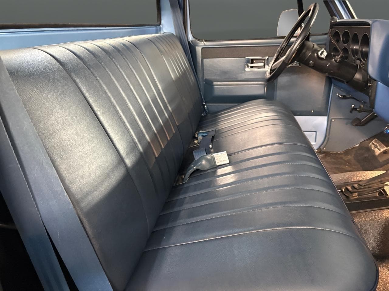 1984 Chevrolet C/K 20 Scottsdale Regular Cab 4WD thumbnail 21