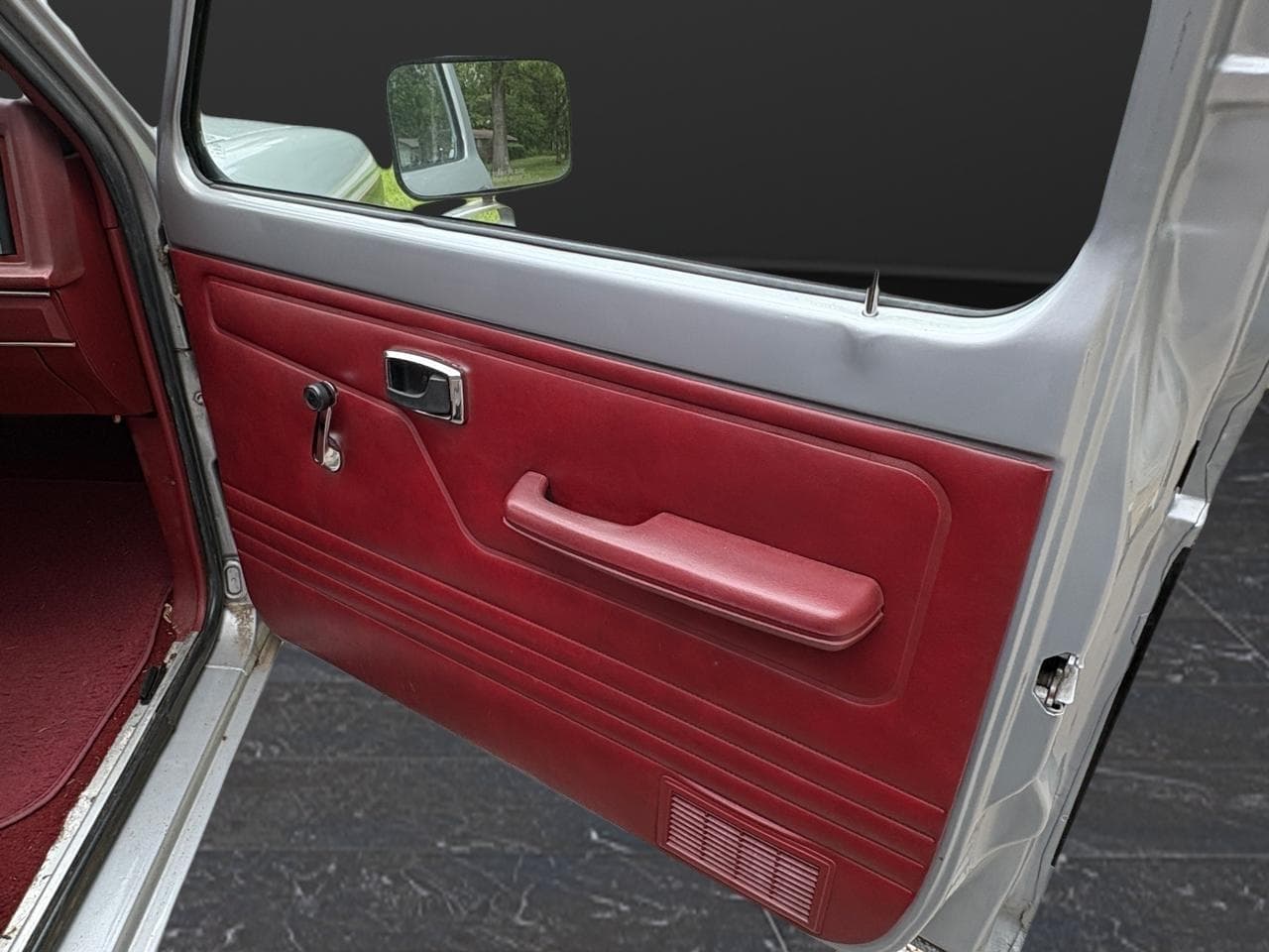 1985 Ford Bronco II 2dr Wagon 4WD thumbnail 16