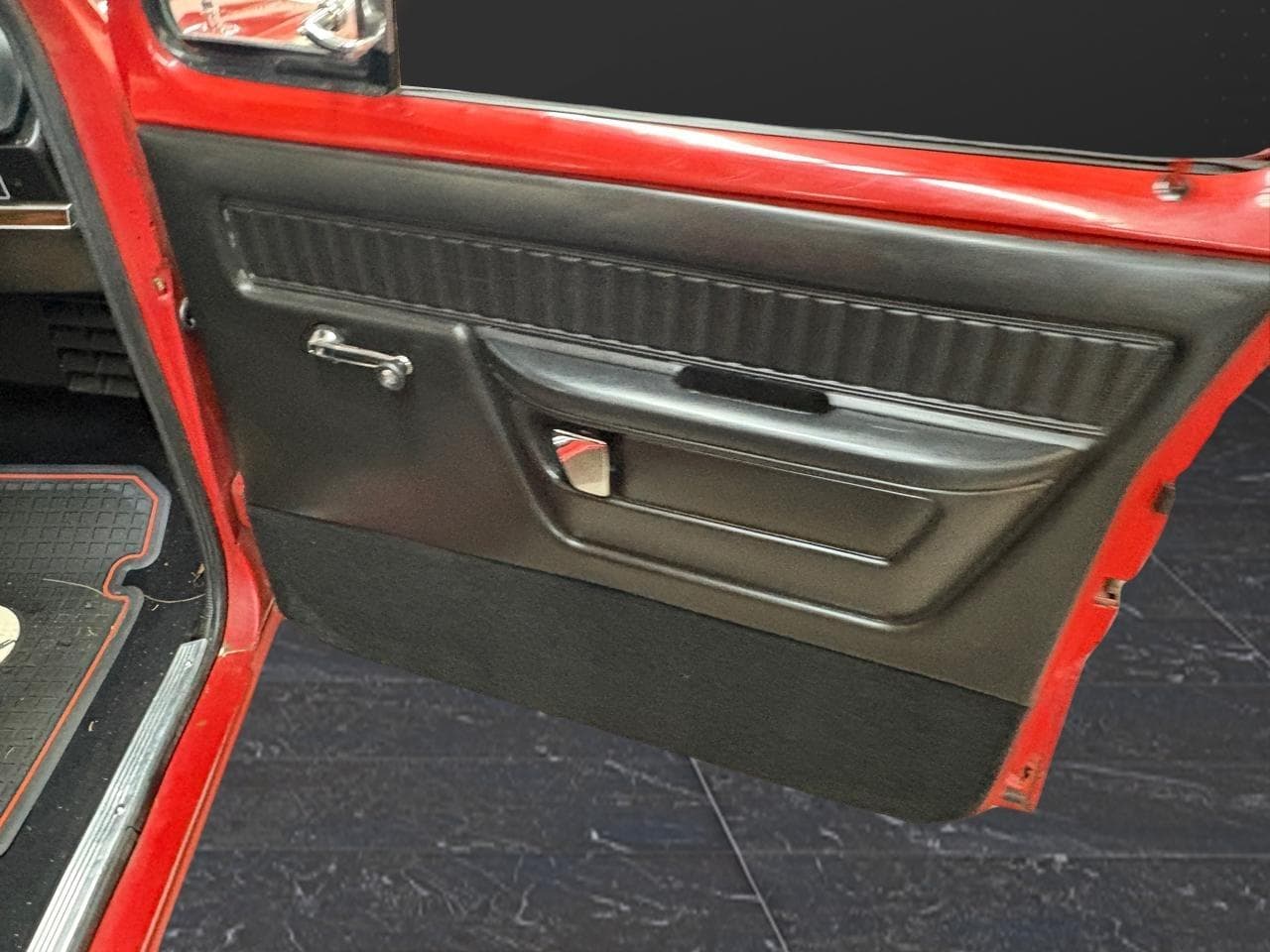 1979 Dodge D150 Lil Red Express thumbnail 25
