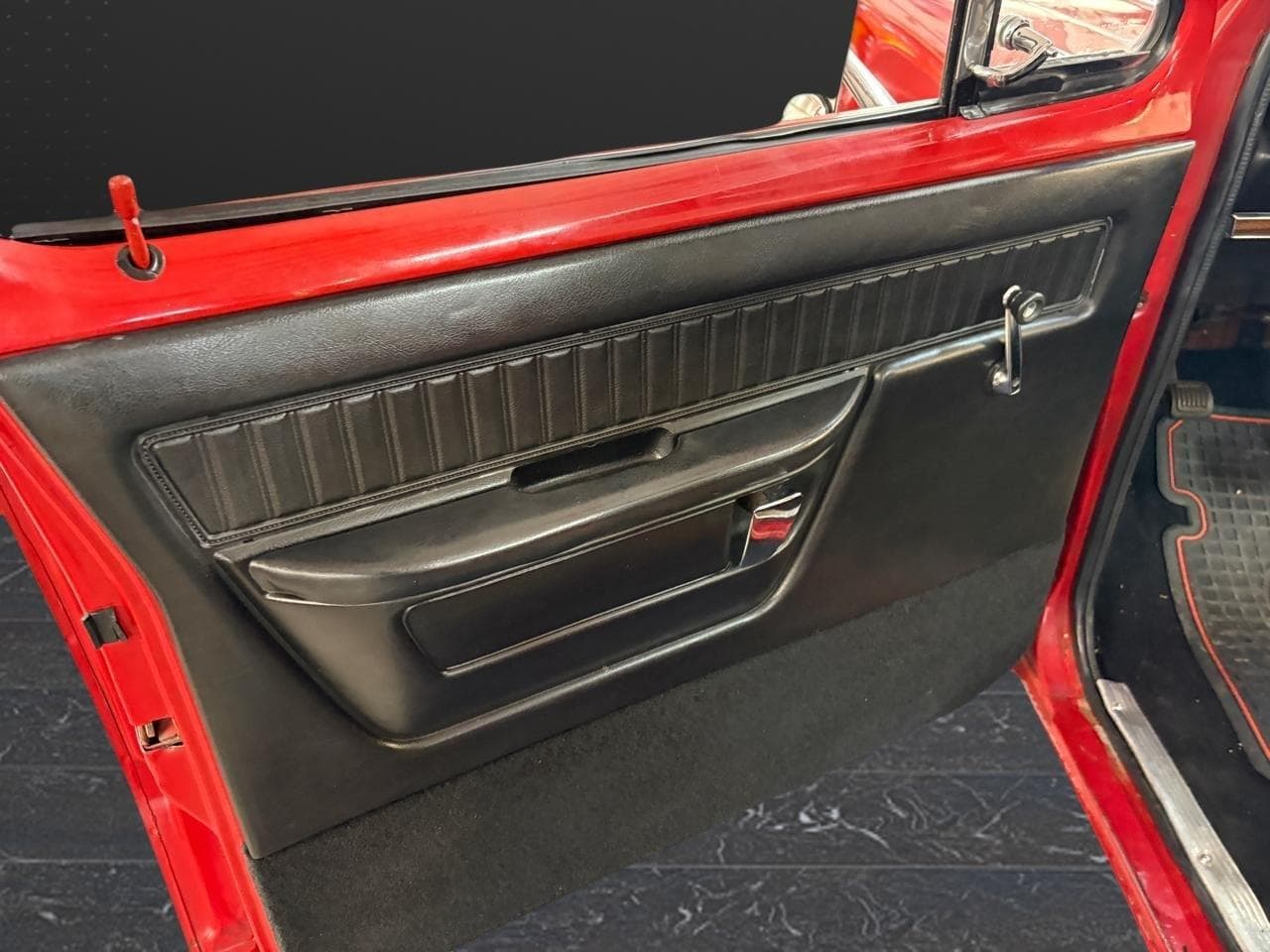 1979 Dodge D150 Lil Red Express thumbnail 26