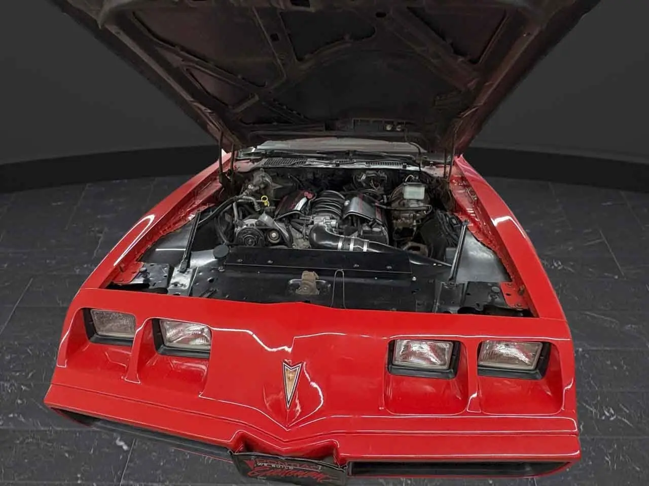 1981 Pontiac Firebird Trans Am LS Conversion thumbnail 3