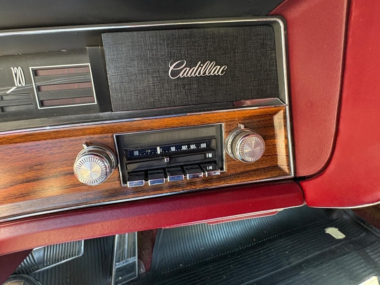 1972 Cadillac Eldorado 2dr Coupe thumbnail 29