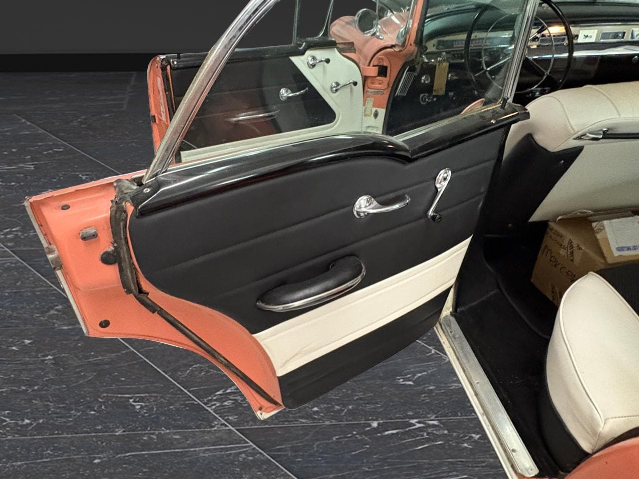 1956 Buick Riviera thumbnail 18