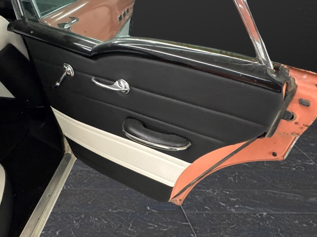 1956 Buick Riviera thumbnail 22