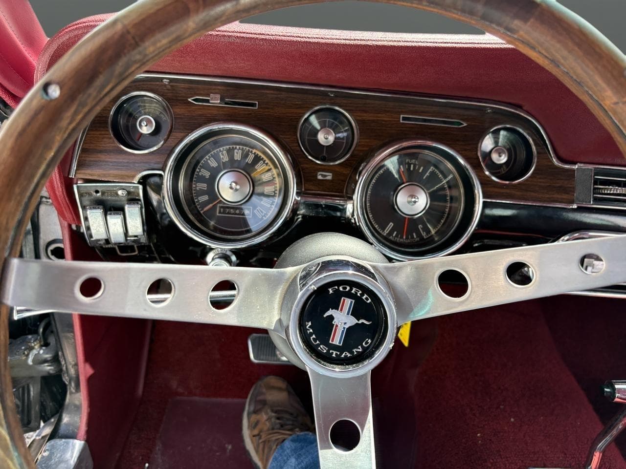 1968 Ford Mustang 2dr Coupe thumbnail 22