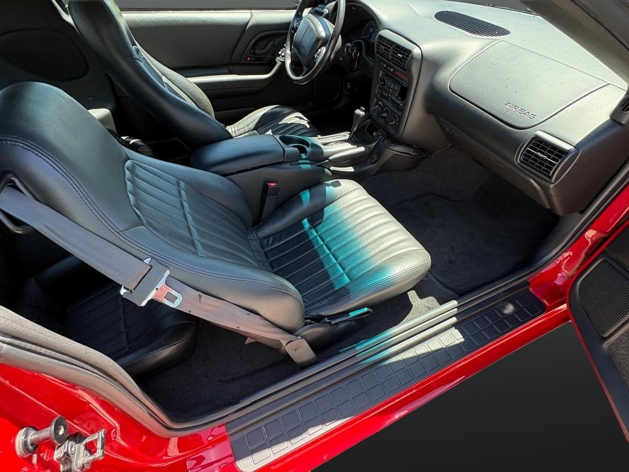 2001 Chevrolet Camaro SS thumbnail 19