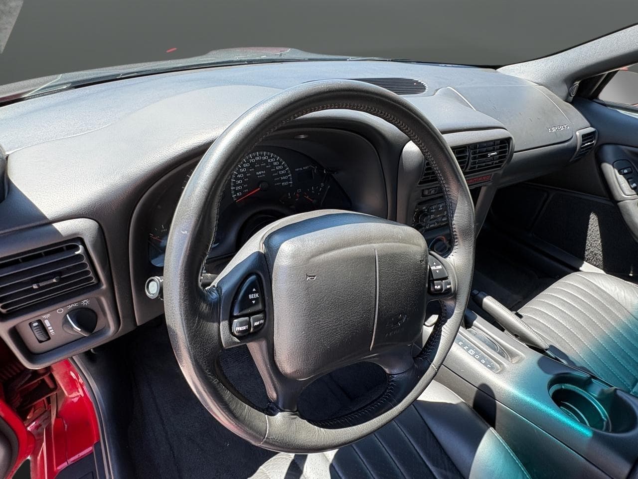 2001 Chevrolet Camaro SS thumbnail 23