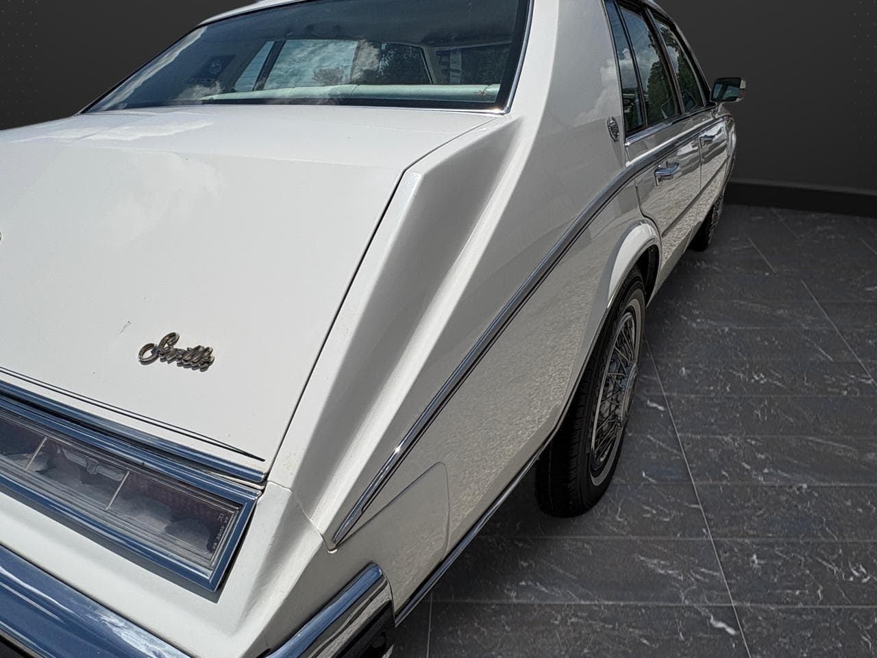 1984 Cadillac Seville 4dr Sedan thumbnail 9