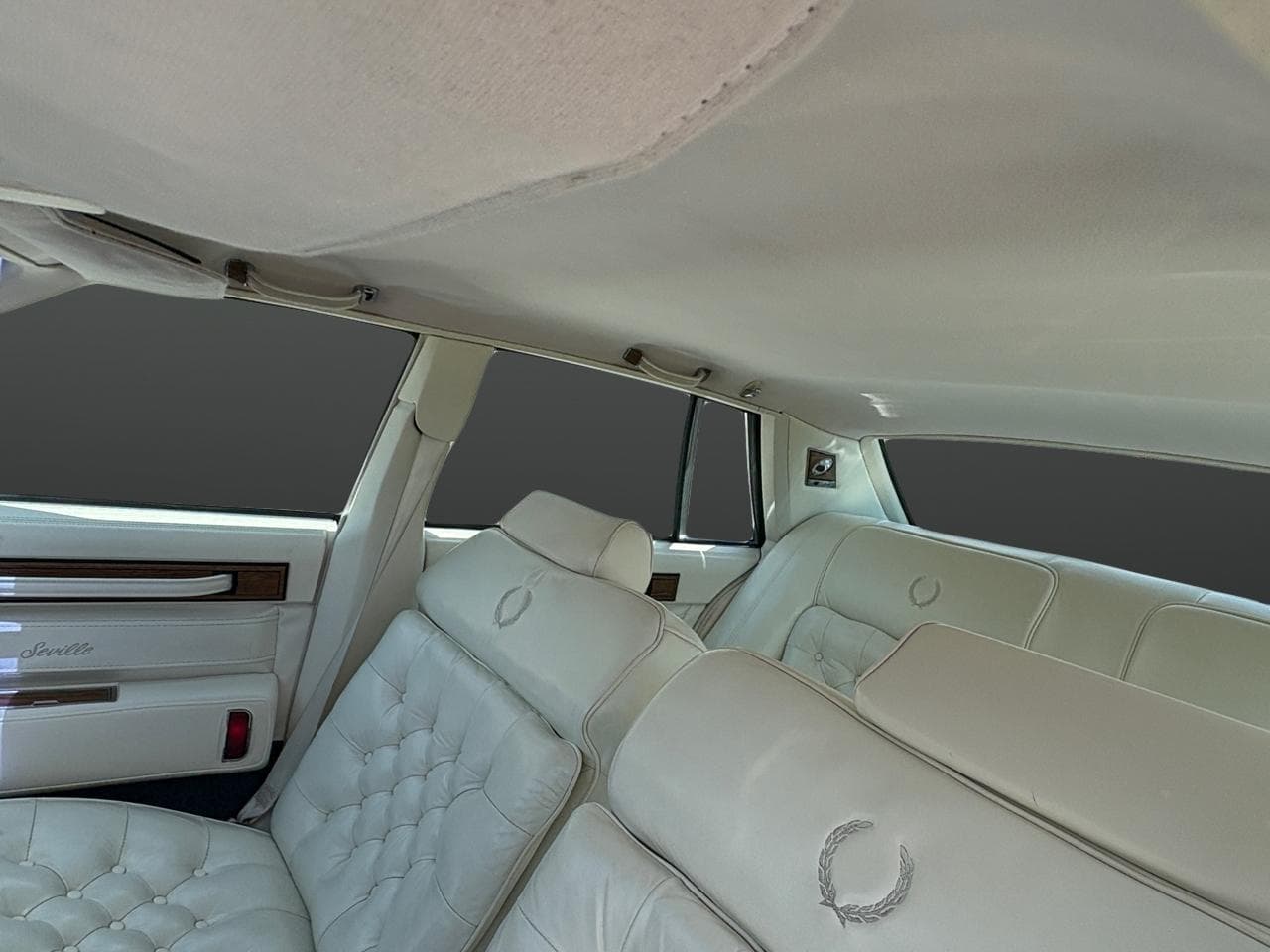 1984 Cadillac Seville 4dr Sedan thumbnail 21
