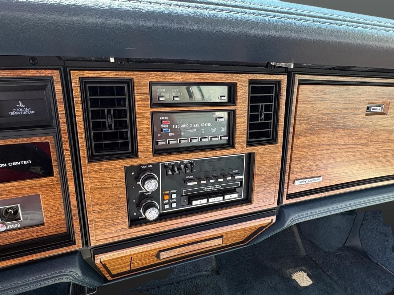 1984 Cadillac Seville 4dr Sedan thumbnail 25