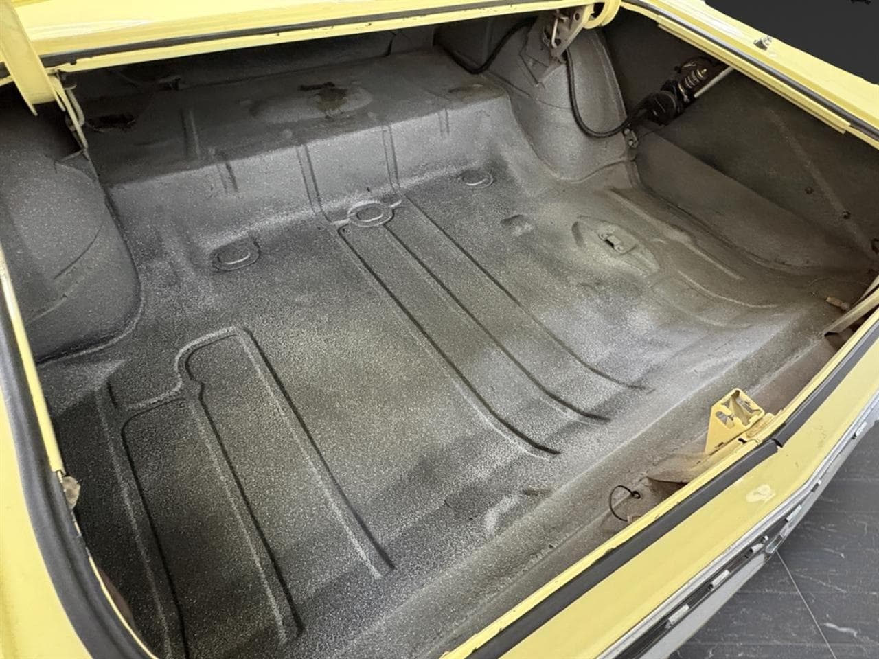 1965 Pontiac GTO Coupe thumbnail 15