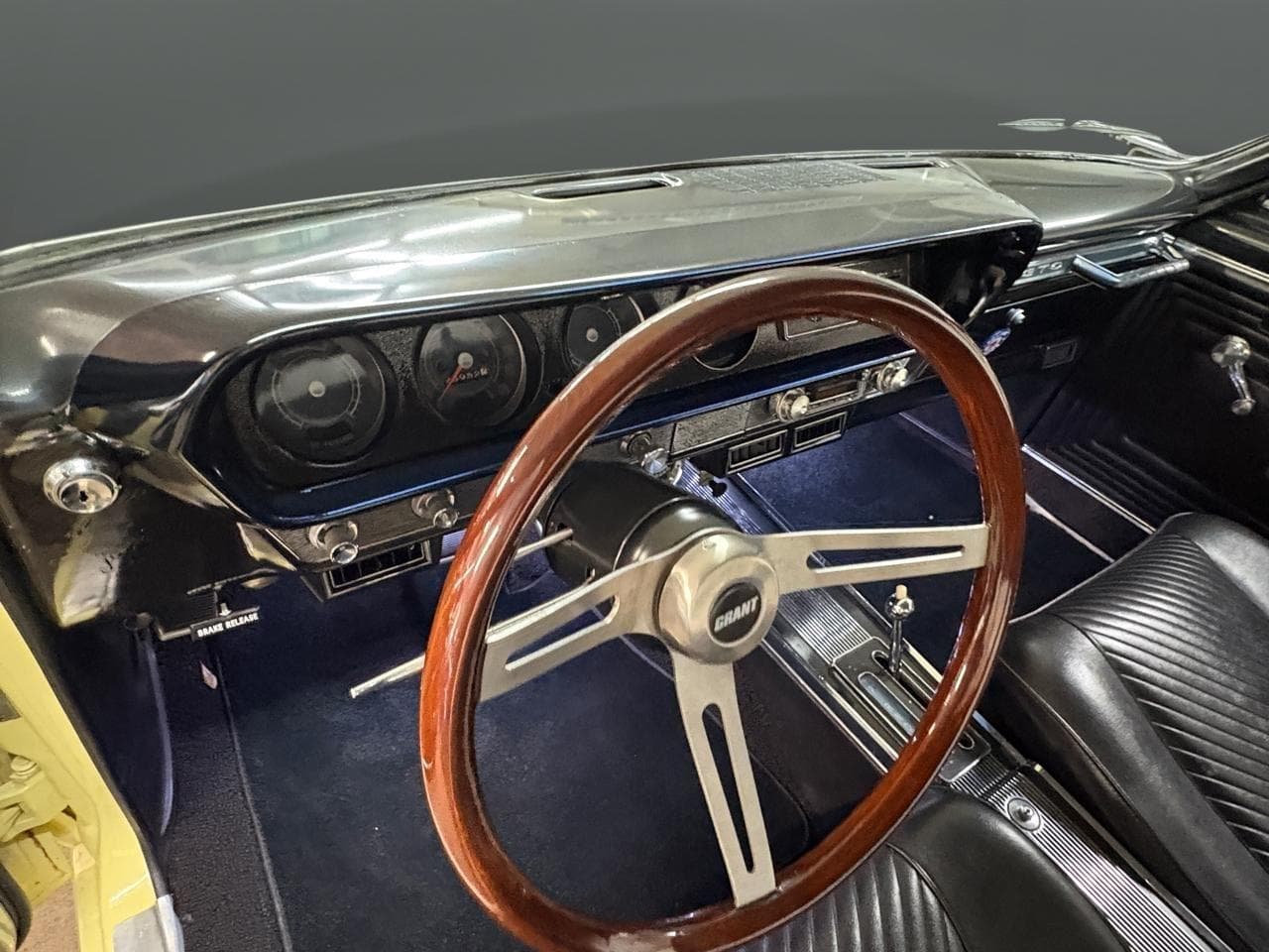1965 Pontiac GTO Coupe thumbnail 22