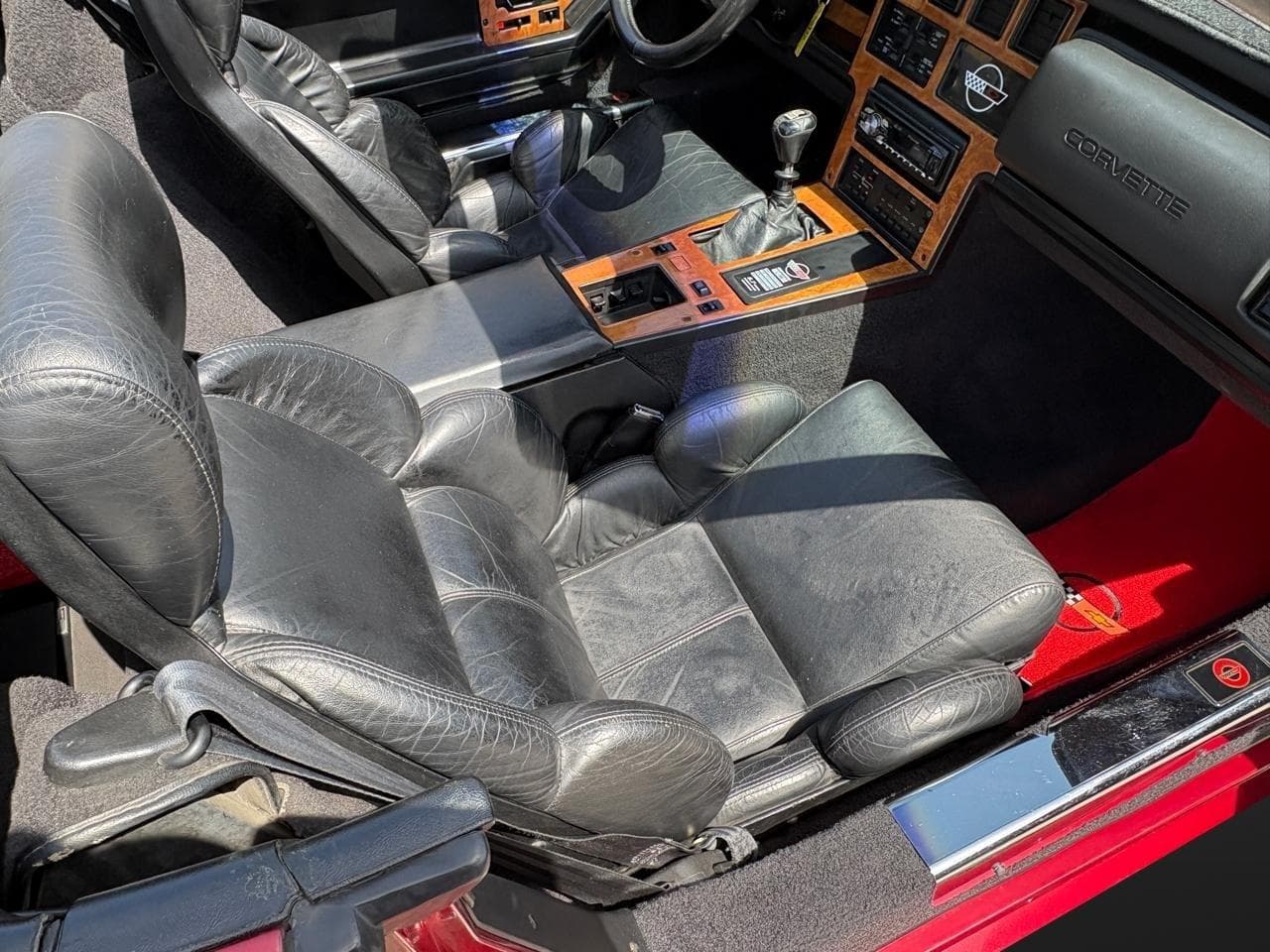 1989 Chevrolet Corvette 2dr Convertible thumbnail 21