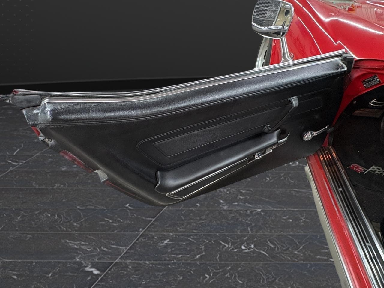 1973 Chevrolet Corvette 2D Coupe thumbnail 22