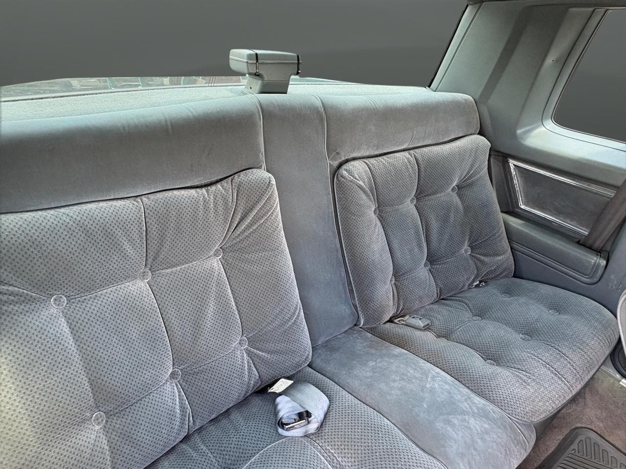 1987 Oldsmobile Cutlass Supreme 2dr Coupe Brougham thumbnail 21