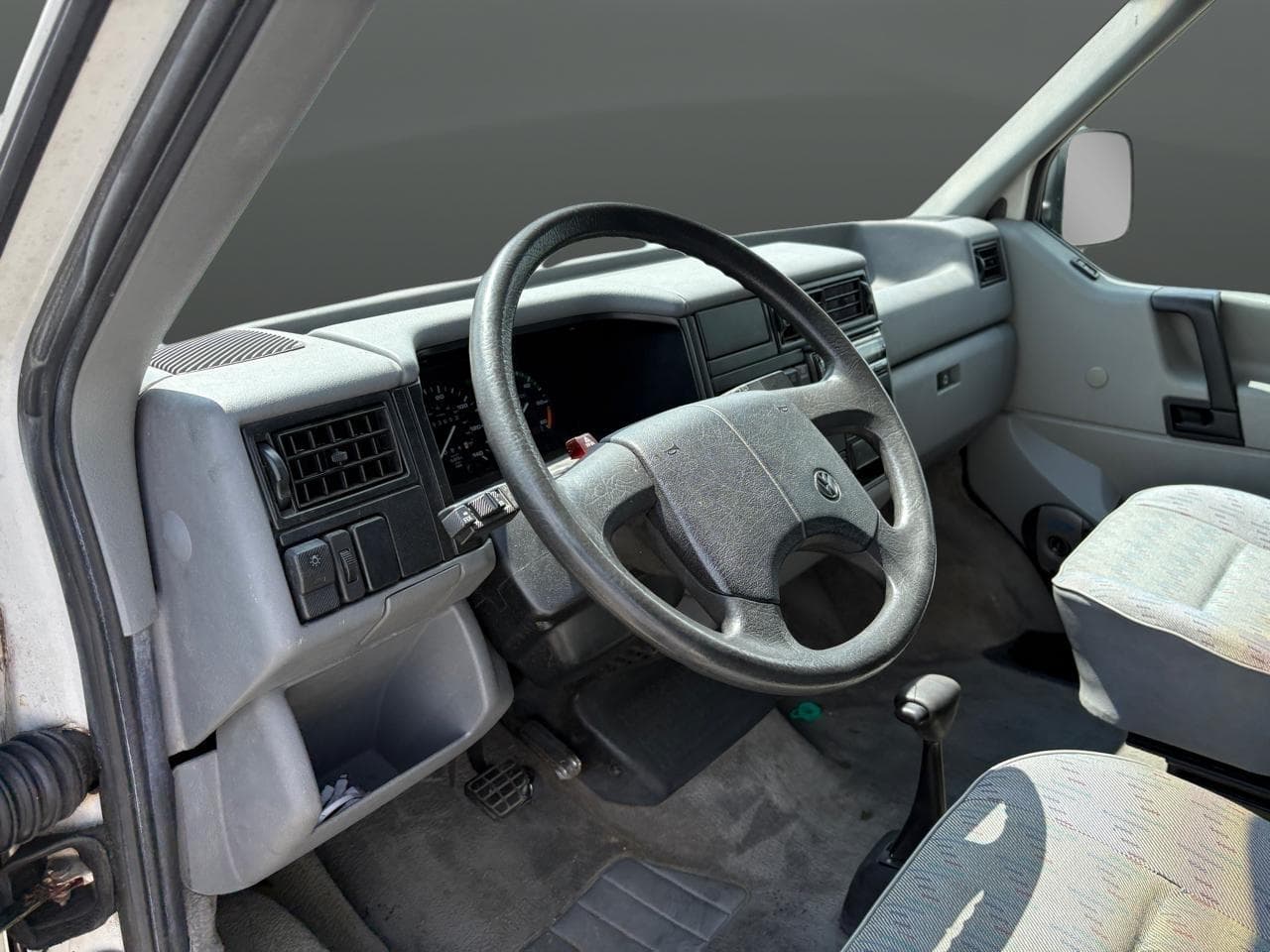 1995 Volkswagen EuroVan Campmobile thumbnail 9