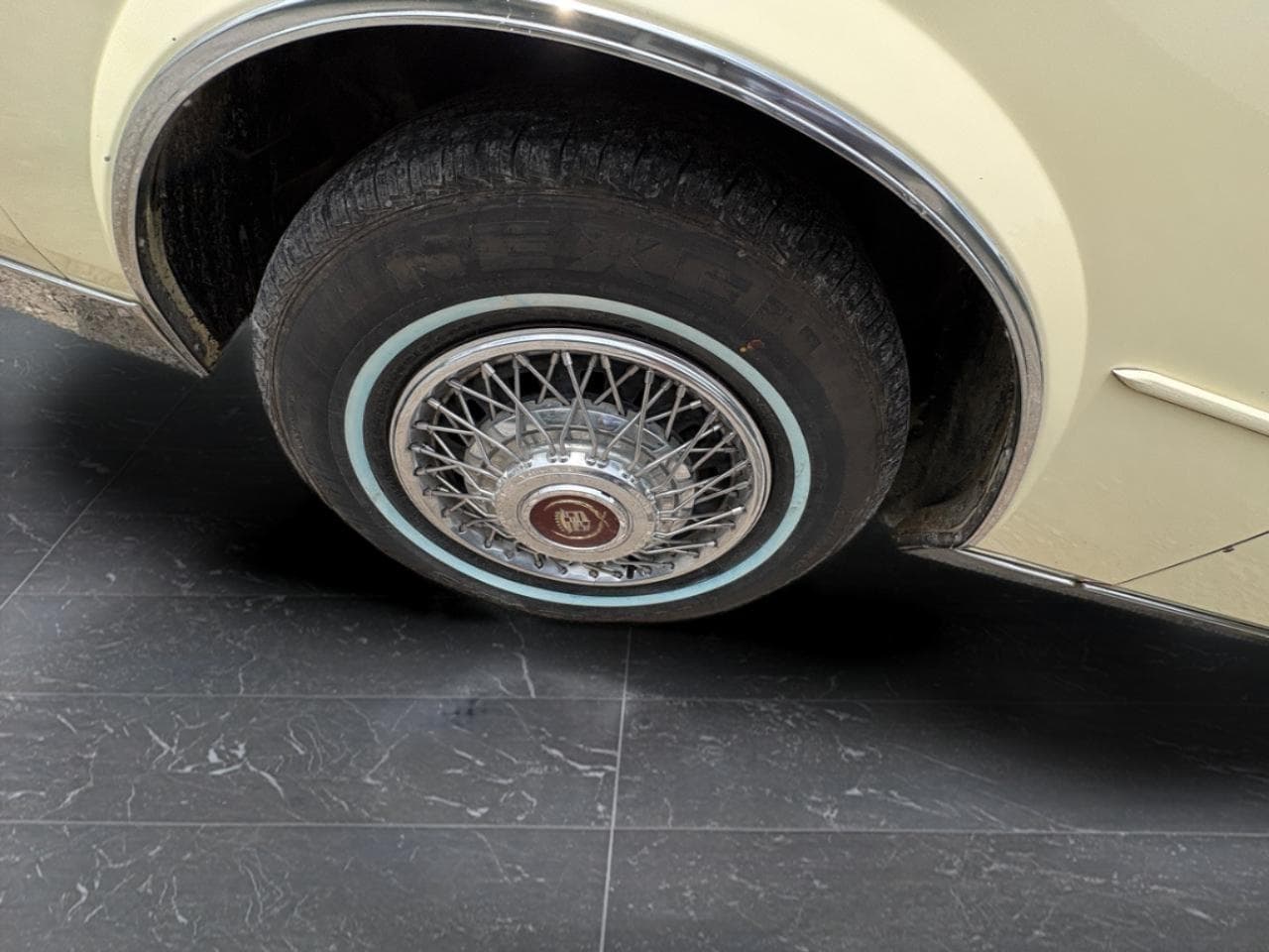 1984 Cadillac Seville 4dr Sedan thumbnail 11