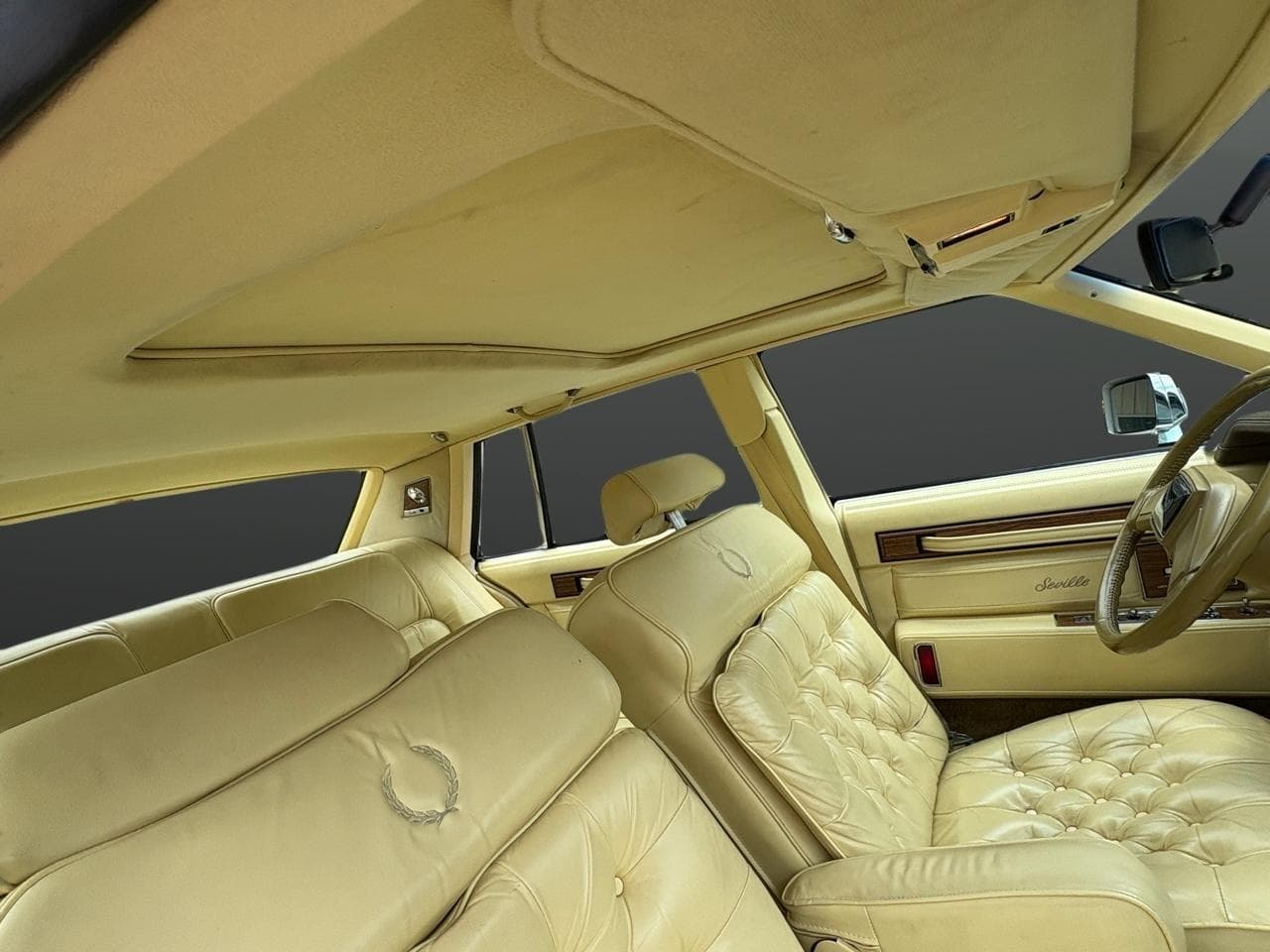 1984 Cadillac Seville 4dr Sedan thumbnail 14