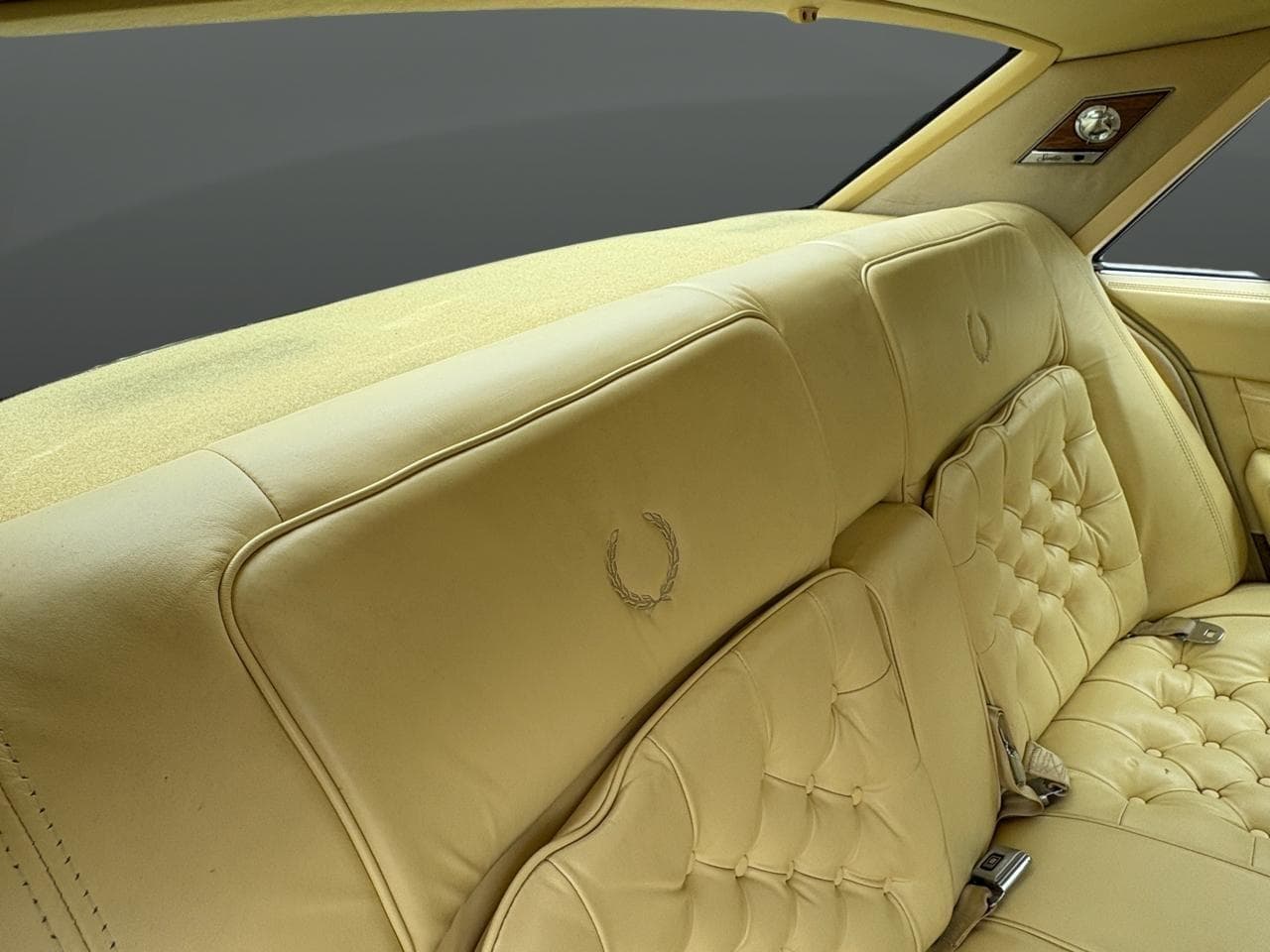 1984 Cadillac Seville 4dr Sedan thumbnail 15