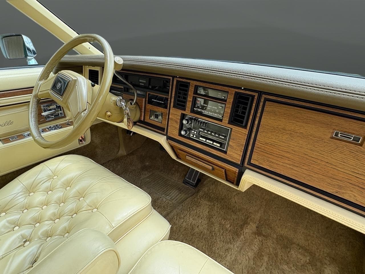 1984 Cadillac Seville 4dr Sedan thumbnail 19
