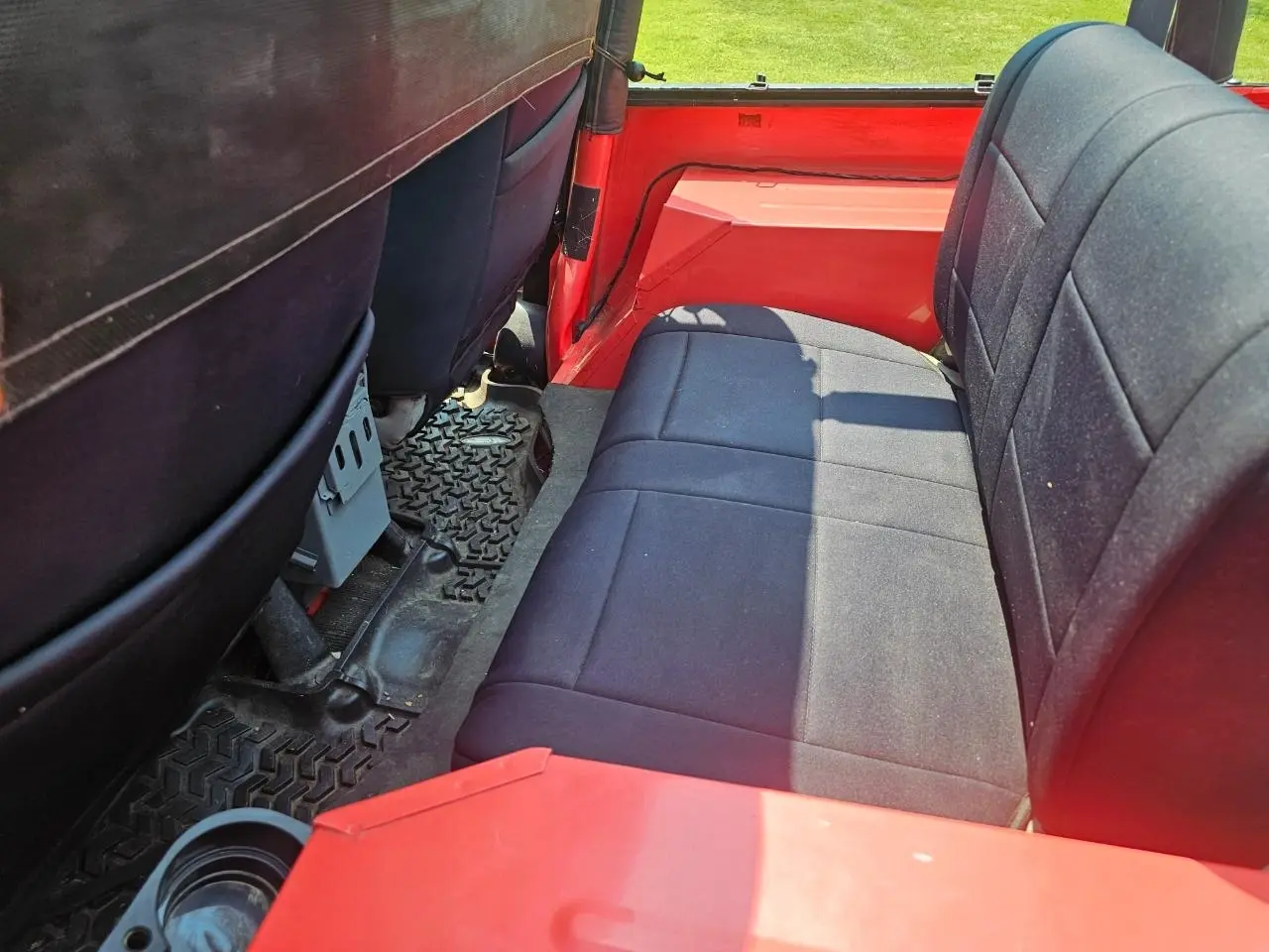1995 Jeep Wrangler 2dr SE thumbnail 18
