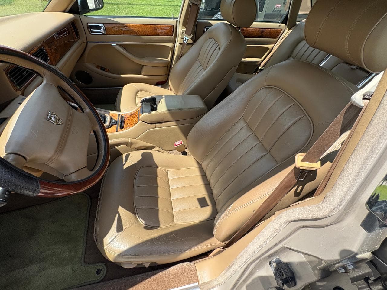 1995 Jaguar XJ6 Base thumbnail 22