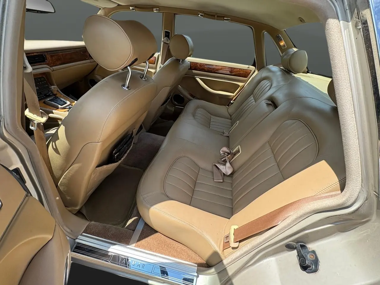 1995 Jaguar XJ6 Base thumbnail 27