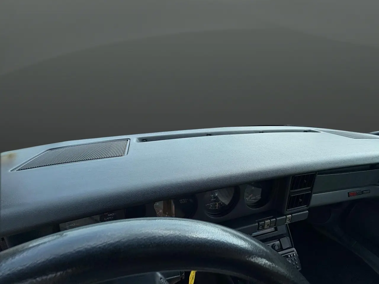 1989 Pontiac Firebird Formula 350 thumbnail 24