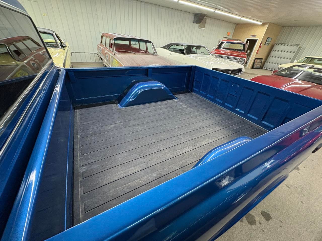 1972 Chevrolet C/K 10 Series Shortbed Restomod thumbnail 10