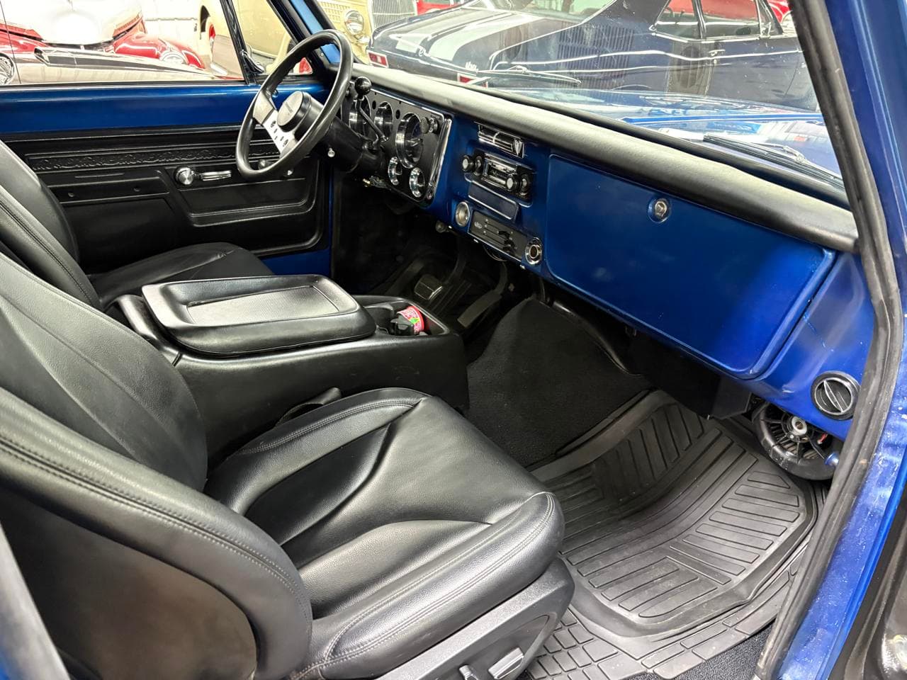 1972 Chevrolet C/K 10 Series Shortbed Restomod thumbnail 14