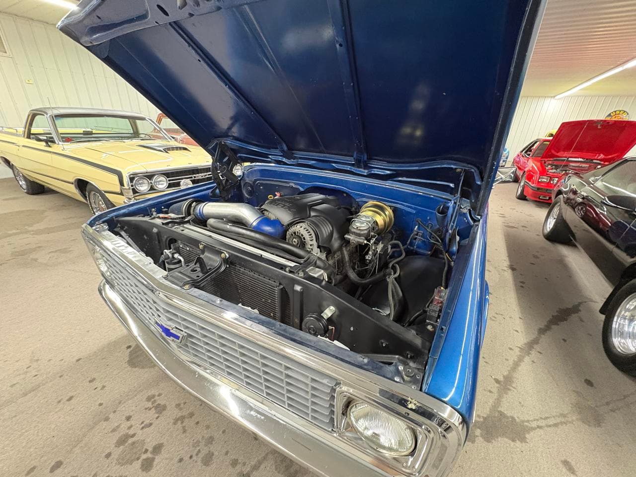 1972 Chevrolet C/K 10 Series Shortbed Restomod thumbnail 27