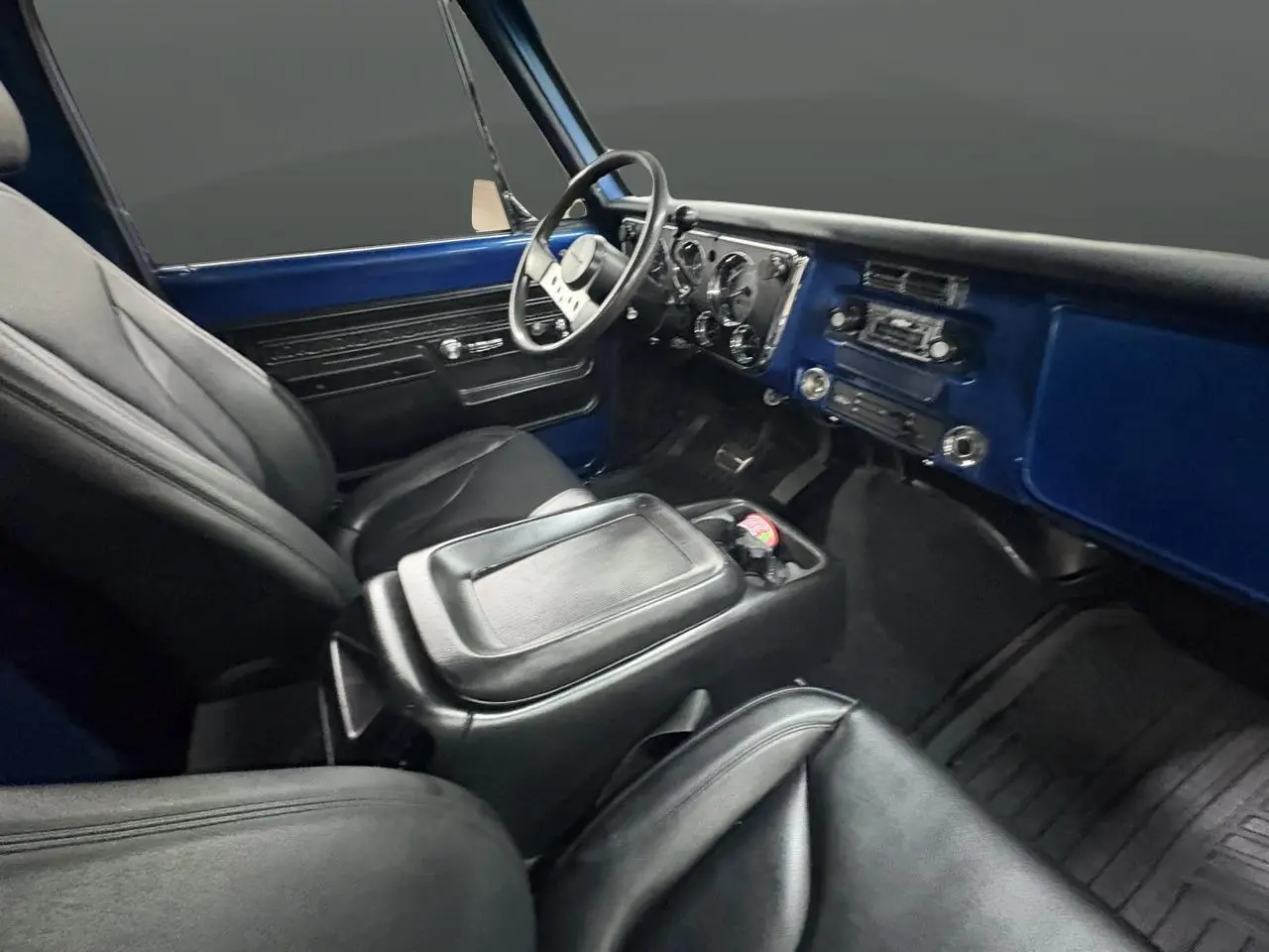 1972 Chevrolet C/K 10 Series Shortbed Restomod thumbnail 16