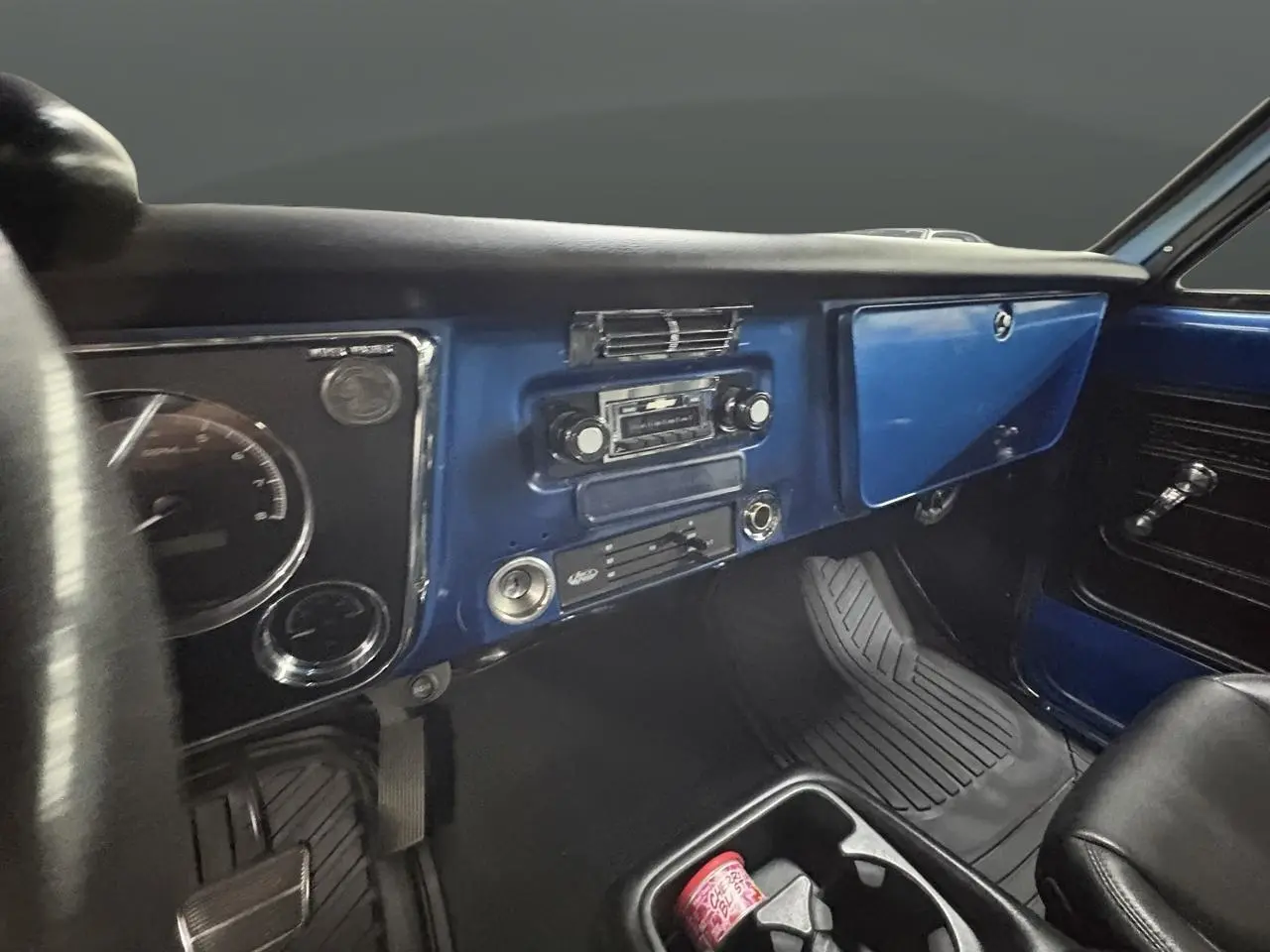1972 Chevrolet C/K 10 Series Shortbed Restomod thumbnail 22