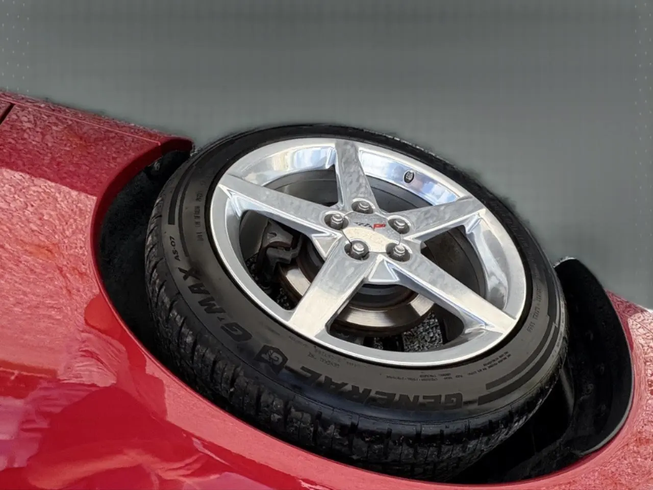 2005 Chevrolet Corvette 2D Coupe thumbnail 21